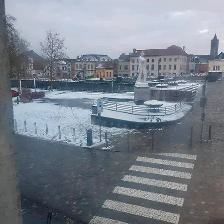 Vue Imprenable Sur L'escaut Et Le Pont De Fer Apartment Tournai